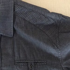 Civil Society Excellent detail short sleeve shirt denim blue w white pinstripe